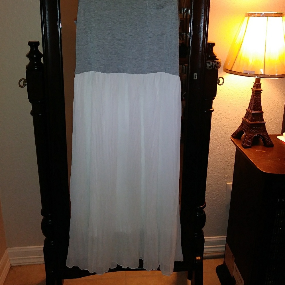 Dress size large - Picture 4 of 4